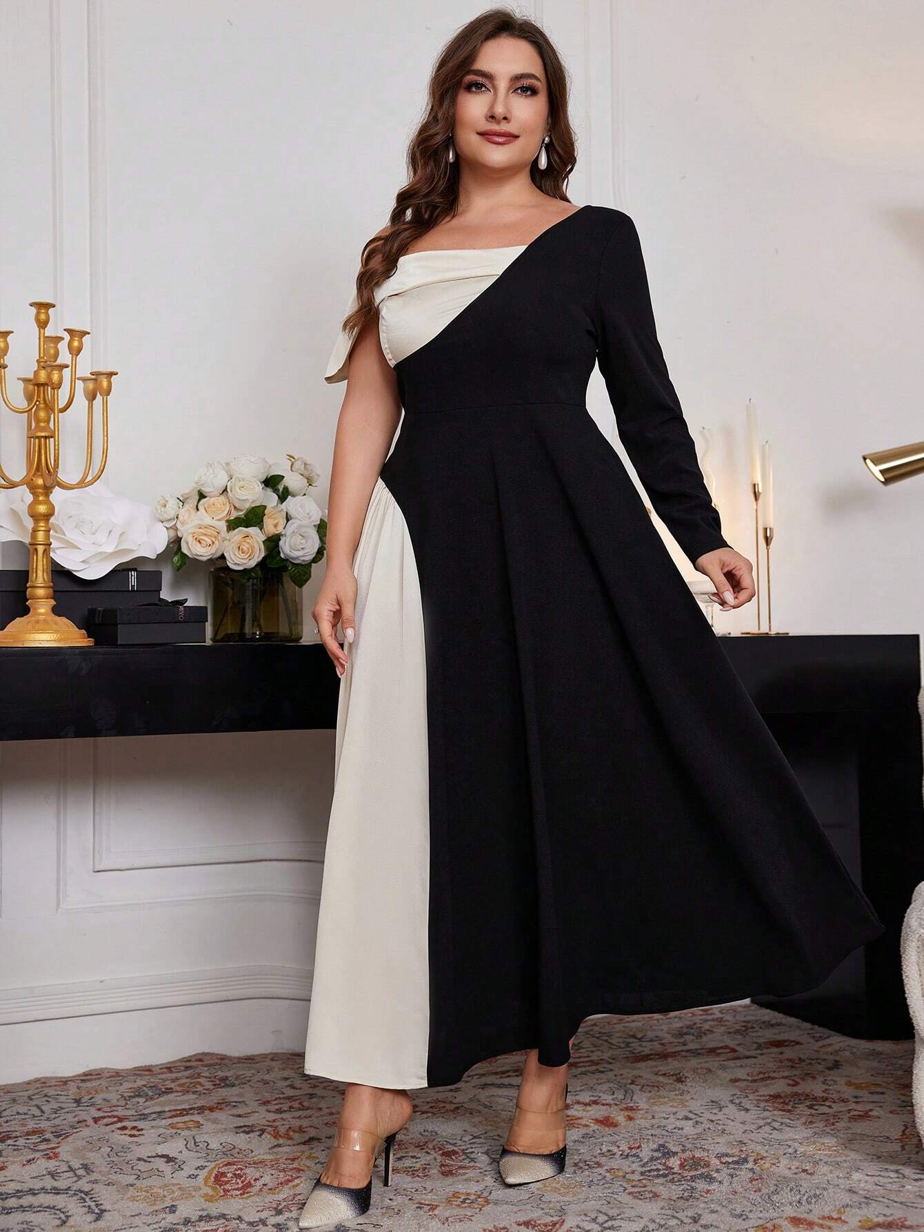 Vestido Plus Size Longo Assimétrico Fany