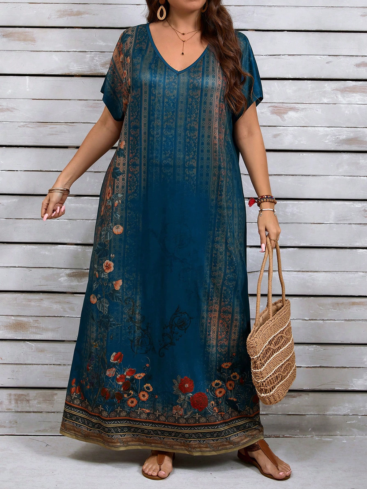 Vestido Plus Size Longo Estampado Luzia