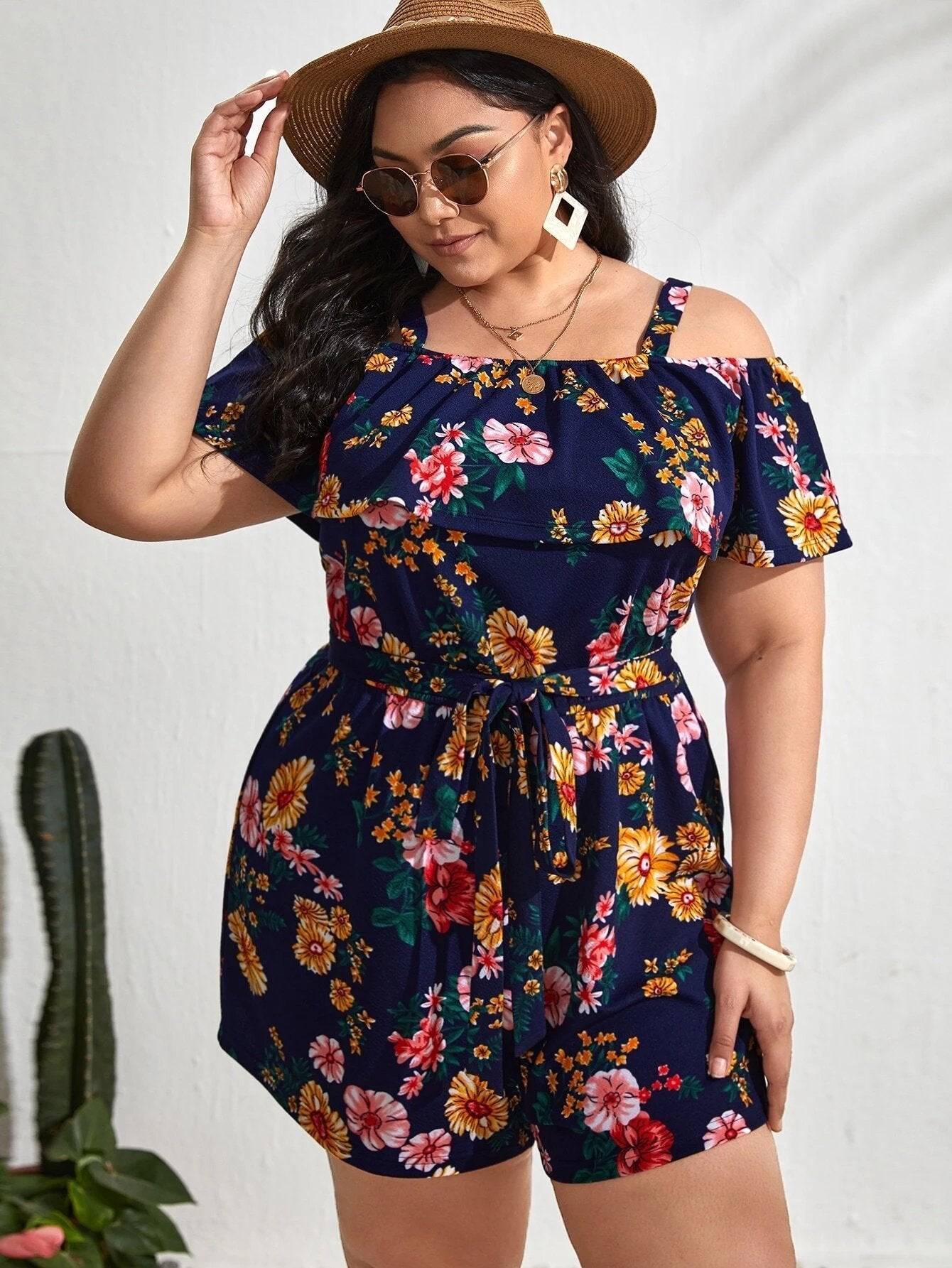 Macaquinho Feminino Plus Size Floral Patricia