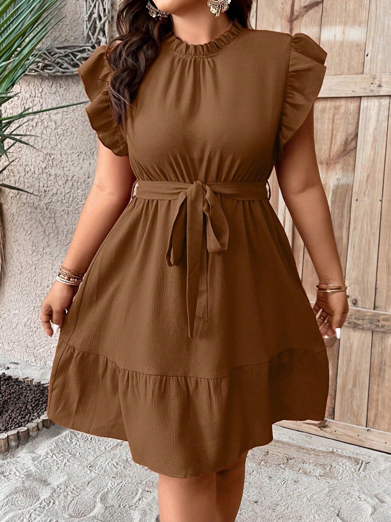 Vestido Curto Plus Size Aline