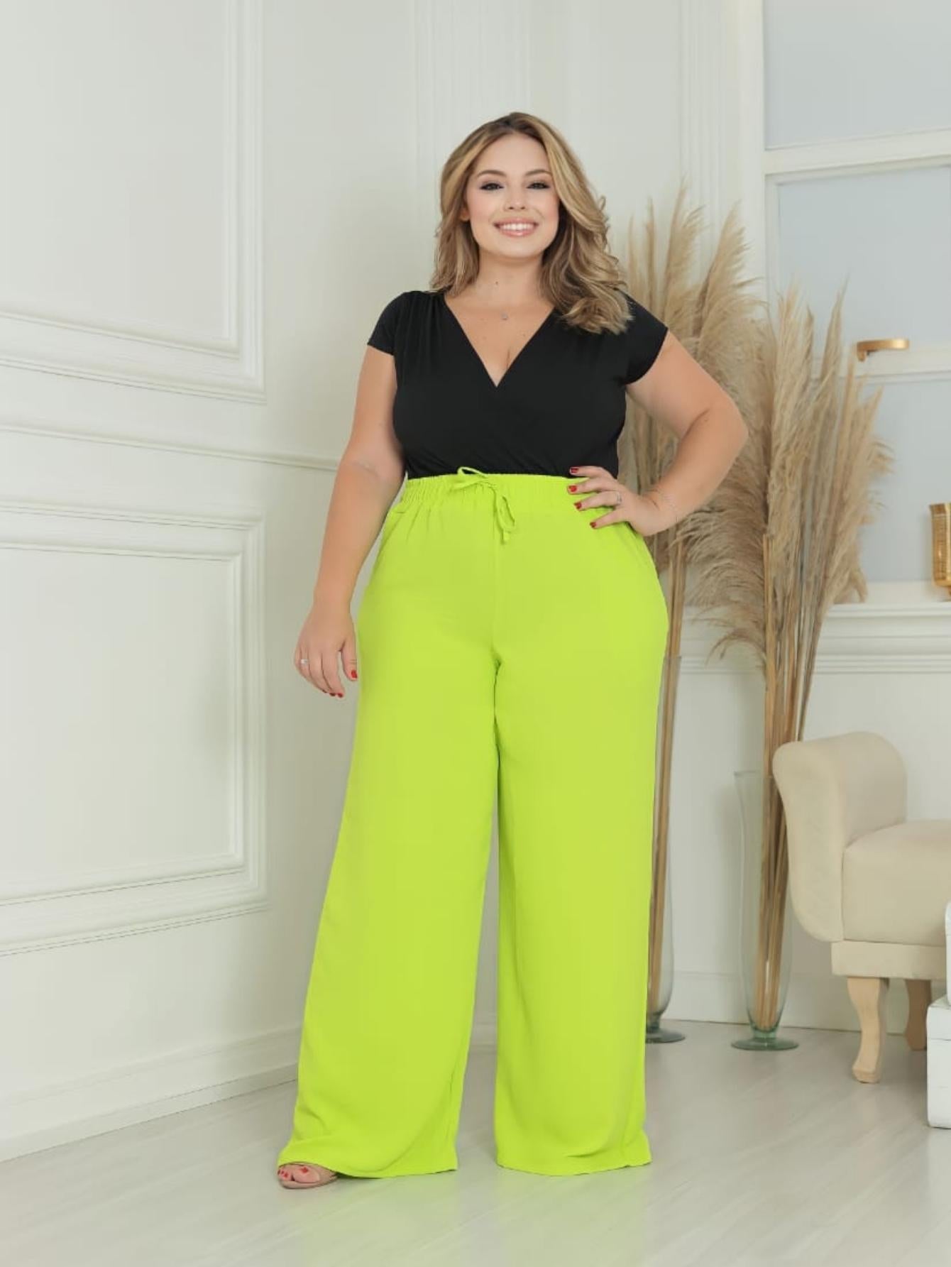 Calça Social Feminina Plus Size Nara